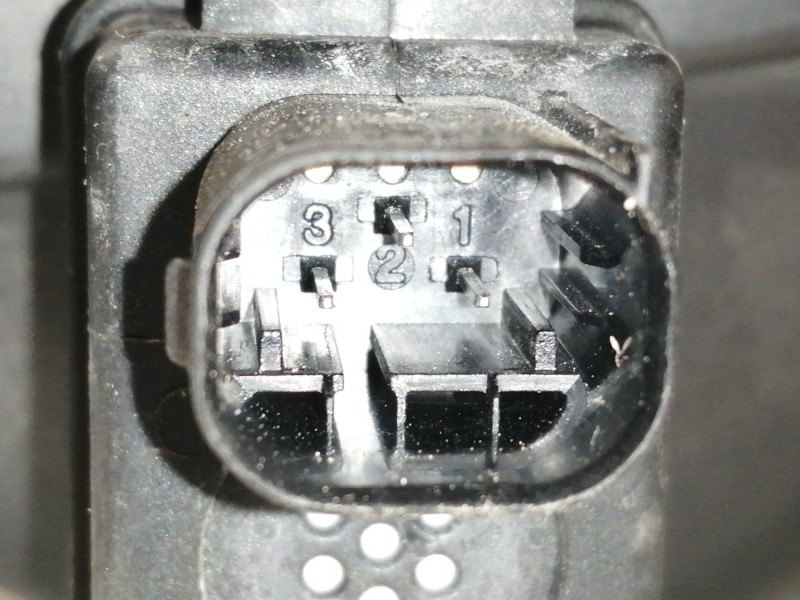 Recambio de filtro aire para bmw x5 (e70) 3.0d referencia OEM IAM   