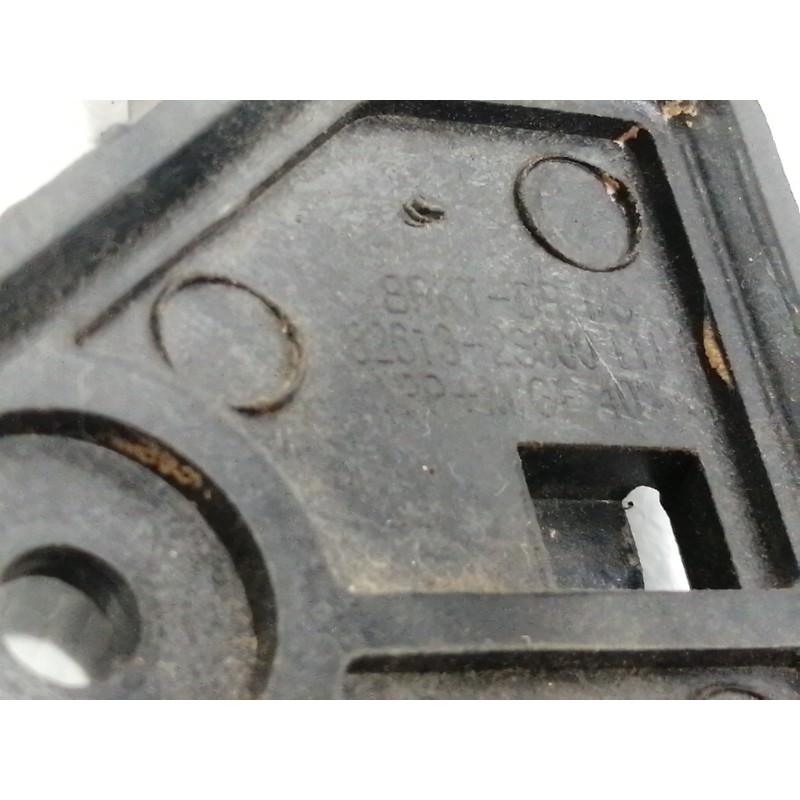 Recambio de maneta interior trasera izquierda para hyundai ix35 comfort 2wd referencia OEM IAM 826132S000  