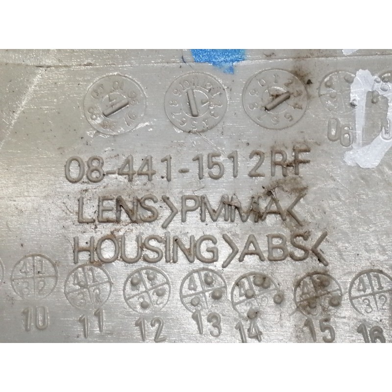 Recambio de piloto delantero derecho para audi a6 berlina (c4) 2.5 tdi referencia OEM IAM 084411512RF  