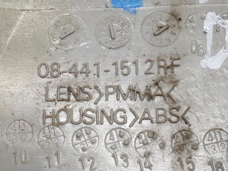 Recambio de piloto delantero derecho para audi a6 berlina (c4) 2.5 tdi referencia OEM IAM 084411512RF  