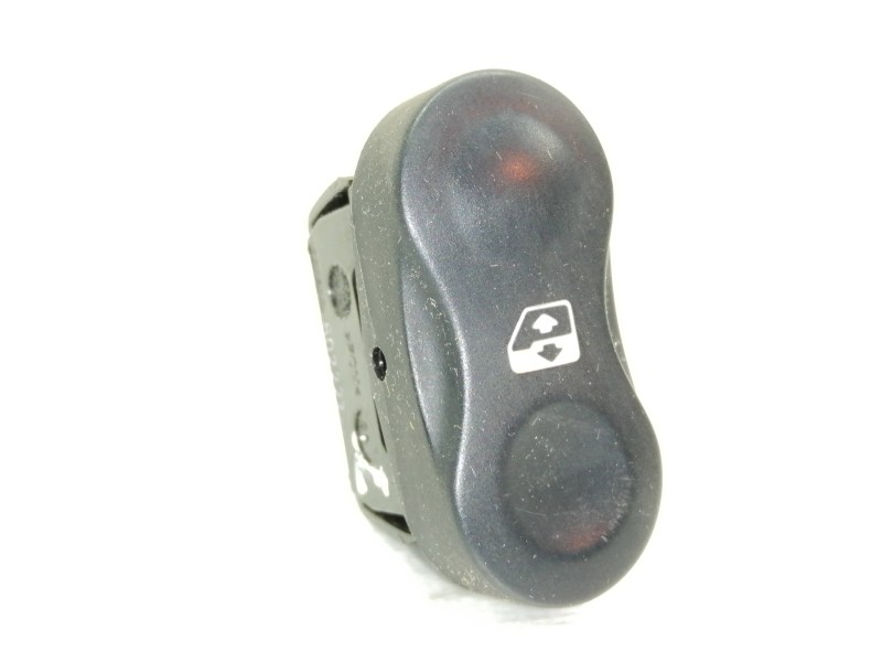 Recambio de mando elevalunas delantero izquierdo para dacia sandero ambiance referencia OEM IAM 602227  