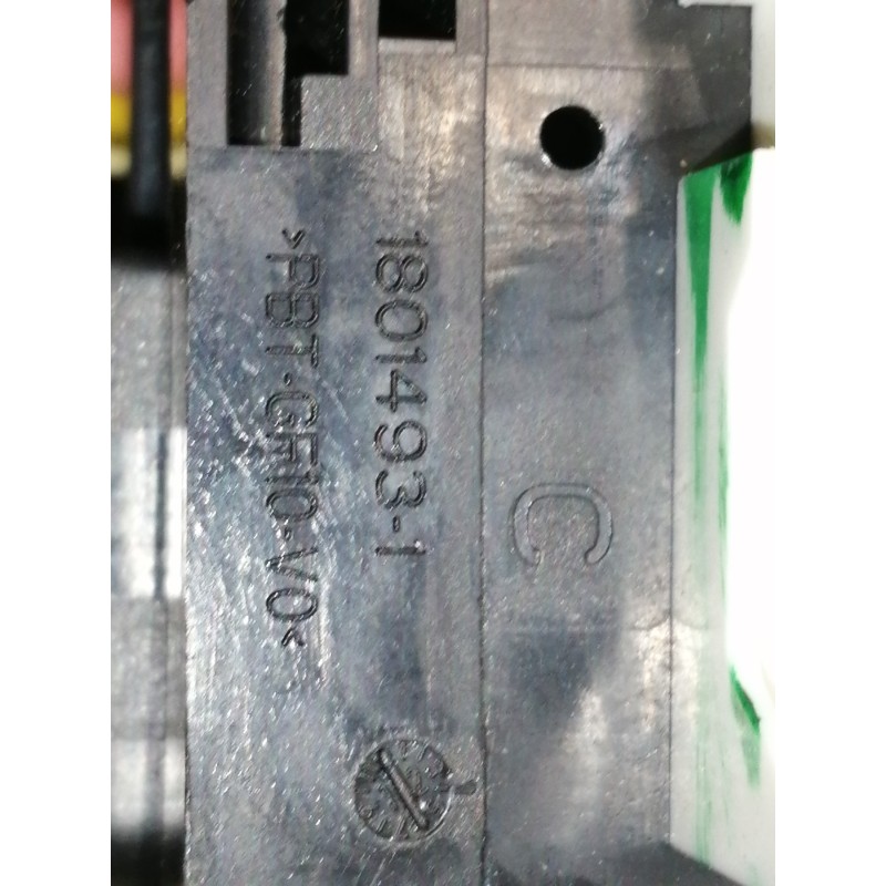 Recambio de caja reles / fusibles para citroën ds4 design referencia OEM IAM 9665492680 01801478 18014931 