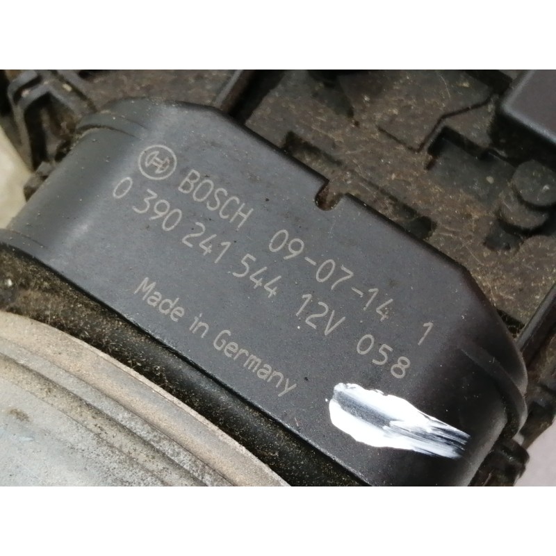 Recambio de motor limpia delantero para dacia sandero ambiance referencia OEM IAM 3397020879  