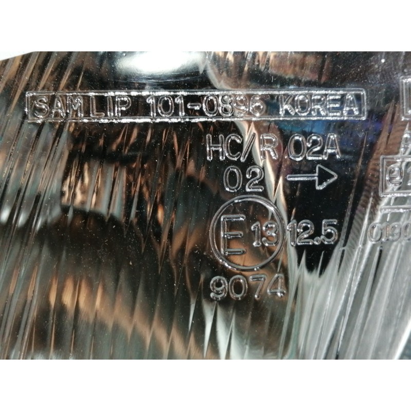 Recambio de faro izquierdo para hyundai accent (x3) 1.3 gls automático referencia OEM IAM 1010896  