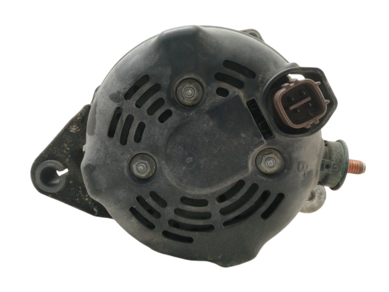 Recambio de alternador para kia sorento emotion 4wd referencia OEM IAM 1042101060 373002F200 