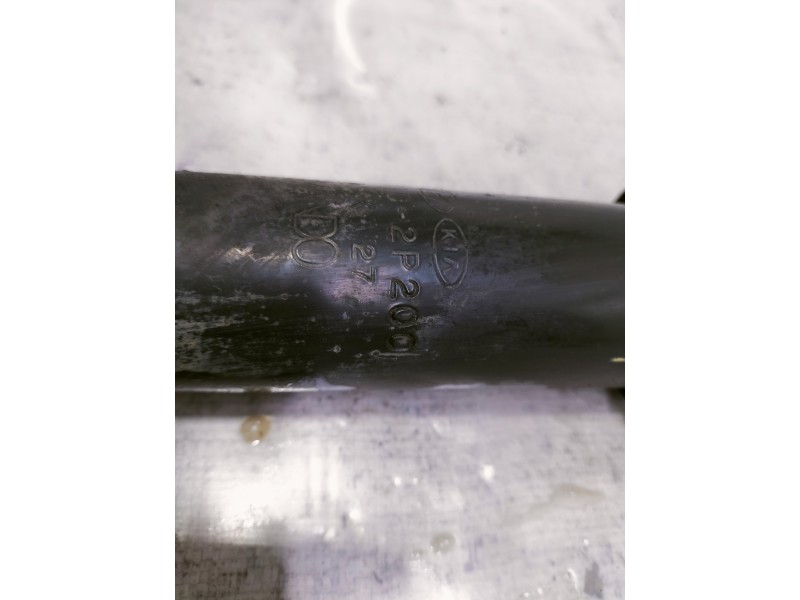 Recambio de amortiguador trasero derecho para kia sorento emotion 4wd referencia OEM IAM 553102P200  