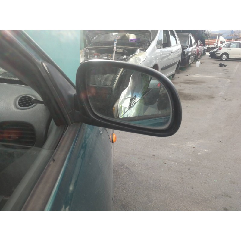 Recambio de retrovisor derecho para hyundai accent (x3) 1.3 gls automático referencia OEM IAM 022061  