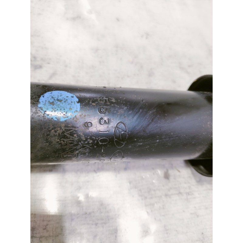 Recambio de amortiguador trasero derecho para kia sorento emotion 4wd referencia OEM IAM 553102P200  