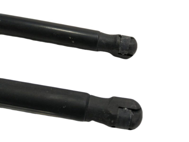 Recambio de amortiguadores maletero / porton para dacia sandero ambiance referencia OEM IAM 8200735264  