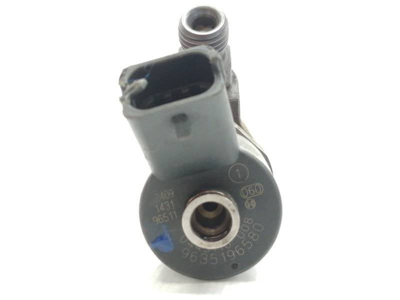 Recambio de inyector para citroën berlingo first combi 1,6 hdi 75 x referencia OEM IAM 0445110008  