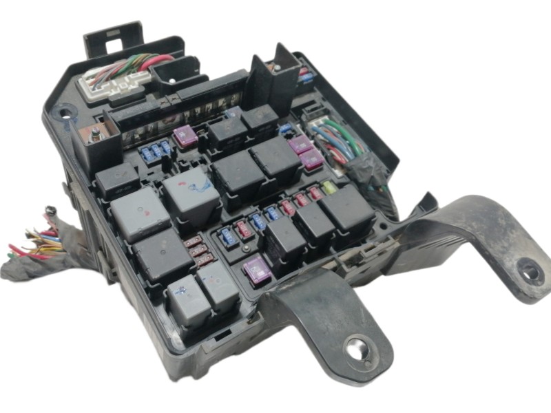 Recambio de caja reles / fusibles para kia sorento emotion 4wd referencia OEM IAM 912212P862  