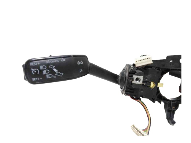 Recambio de mando multifuncion para seat leon (5f1) style referencia OEM IAM 5Q0953513R  