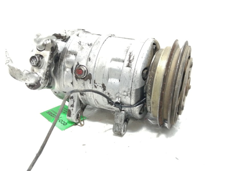 Recambio de compresor aire acondicionado para nissan patrol (y260) 2.8 referencia OEM IAM 5064911780  