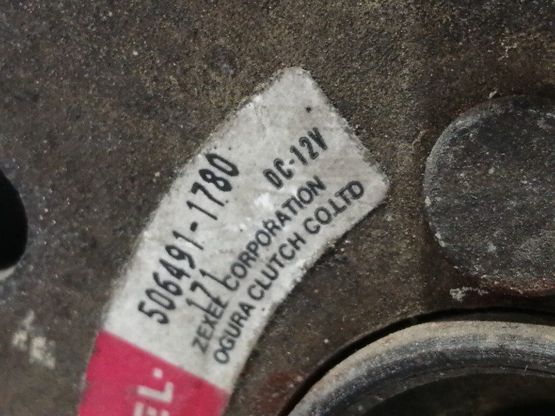 Recambio de compresor aire acondicionado para nissan patrol (y260) 2.8 referencia OEM IAM 5064911780  