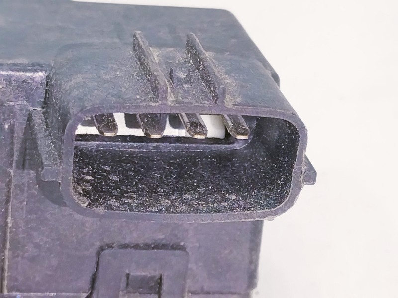 Recambio de cerradura maletero / porton para kia sorento emotion 4wd referencia OEM IAM   