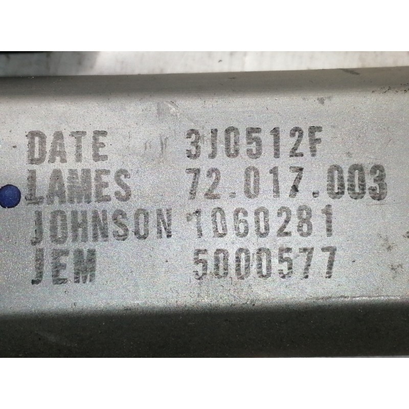 Recambio de elevalunas delantero izquierdo para opel corsa d innovation referencia OEM IAM 1060281 5000577 3J0512F