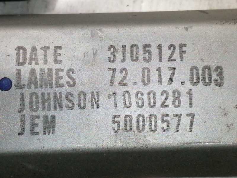 Recambio de elevalunas delantero izquierdo para opel corsa d innovation referencia OEM IAM 1060281 5000577 3J0512F