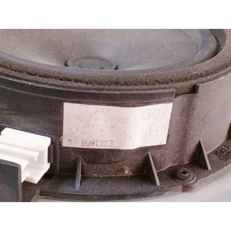 Recambio de elevalunas trasero izquierdo para kia sorento emotion 4wd referencia OEM IAM  834012P000 / 834502P000 