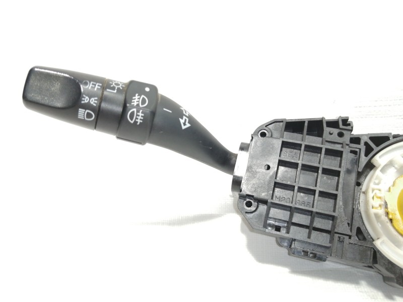 Recambio de mando multifuncion para honda cr-v (rd8) es referencia OEM IAM M18620  