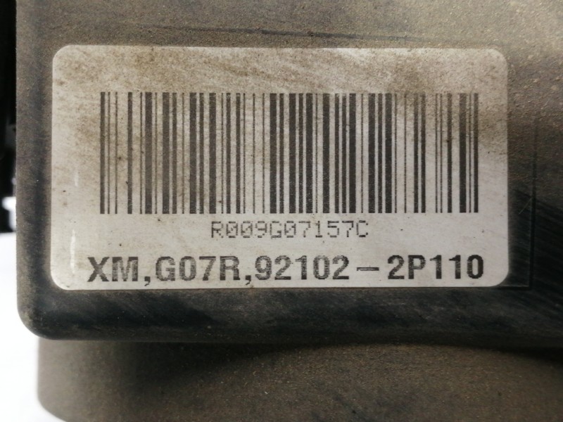 Recambio de faro derecho para kia sorento emotion 4wd referencia OEM IAM R009G07157C 921022P110 10EEG071245