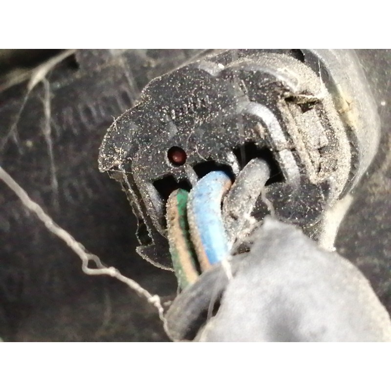 Recambio de faro derecho para kia sorento emotion 4wd referencia OEM IAM R009G07157C 921022P110 10EEG071245