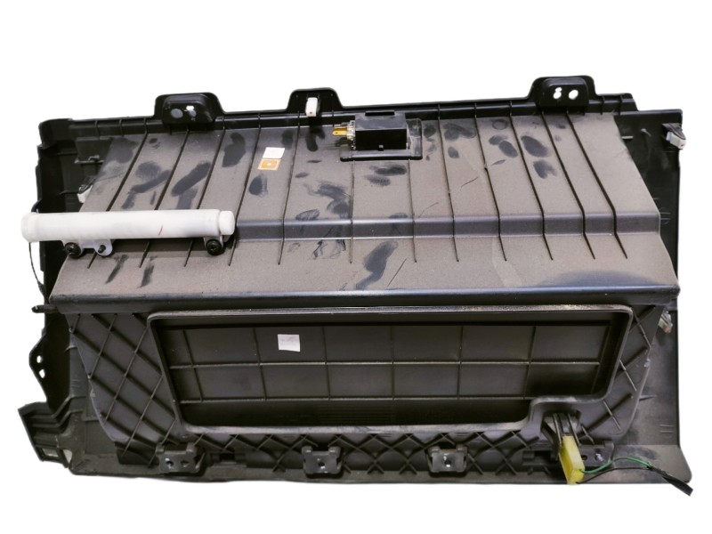 Recambio de guantera para kia sorento emotion 4wd referencia OEM IAM 845012P200VA 84511 11200 