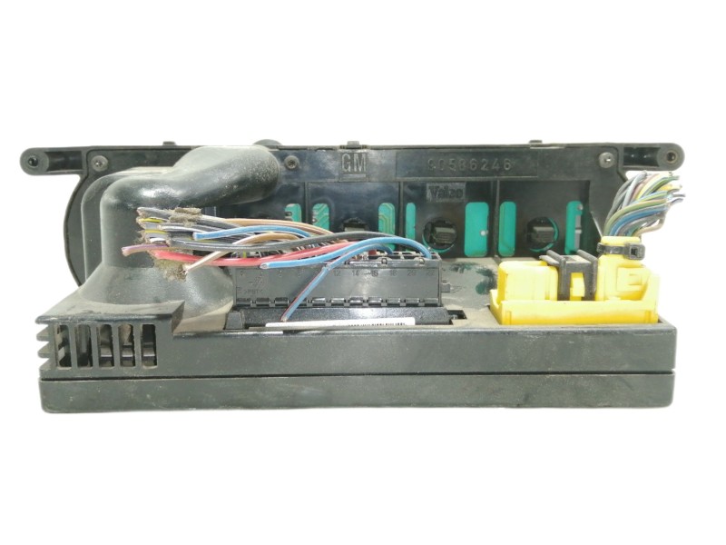 Recambio de mando calefaccion / aire acondicionado para opel vectra b berlina 2.0 dti referencia OEM IAM 69262205  