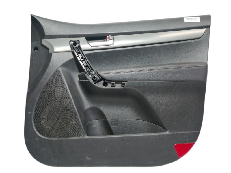 Recambio de guarnecido puerta delantera derecha para kia sorento emotion 4wd referencia OEM IAM 823202P000 823202P000 
