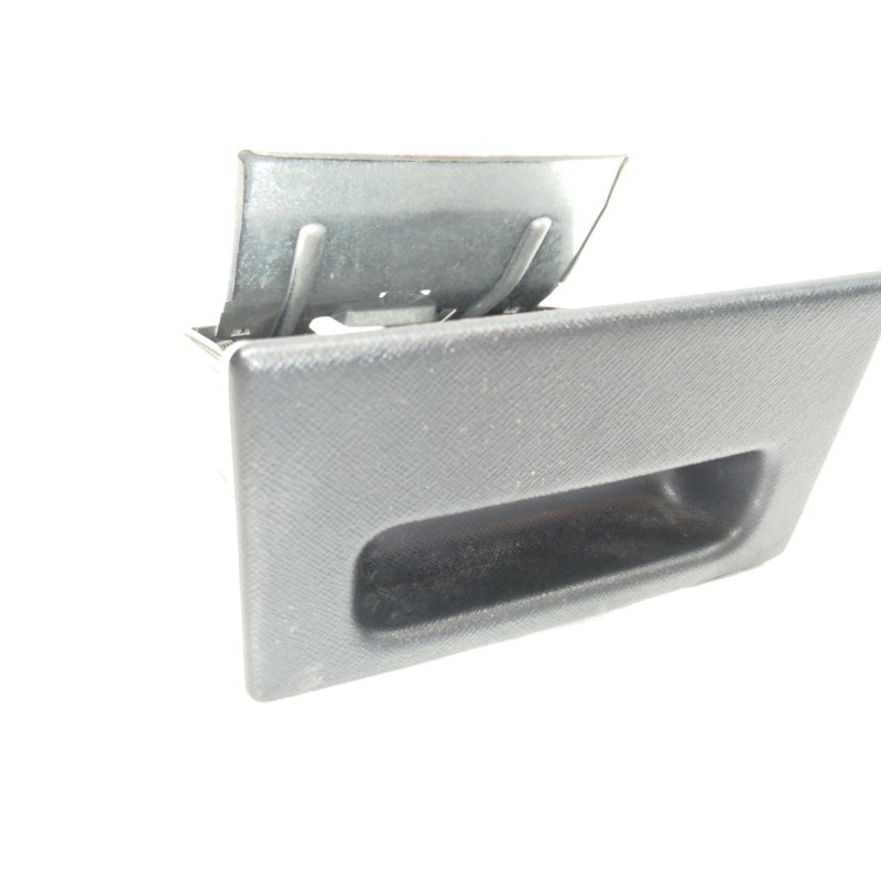 Recambio de cenicero para honda cr-v (rd8) es referencia OEM IAM   