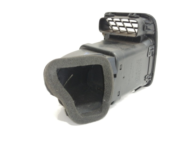 Recambio de rejilla aireadora para honda cr-v (rd8) es referencia OEM IAM 77630S9A00  