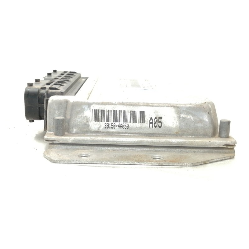Recambio de centralita motor uce para hyundai h 1 starex h 1 starex crdi referencia OEM IAM 0281010948  