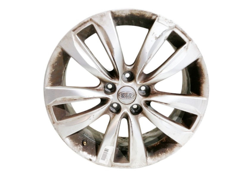 Recambio de llanta para kia sorento emotion 4wd referencia OEM IAM 18´´ 7.0JX18 
