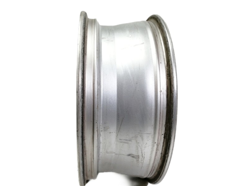 Recambio de llanta para kia sorento emotion 4wd referencia OEM IAM 18´´ 7.0JX18 