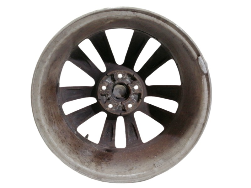 Recambio de llanta para kia sorento emotion 4wd referencia OEM IAM 18´´ 7.0JX18 