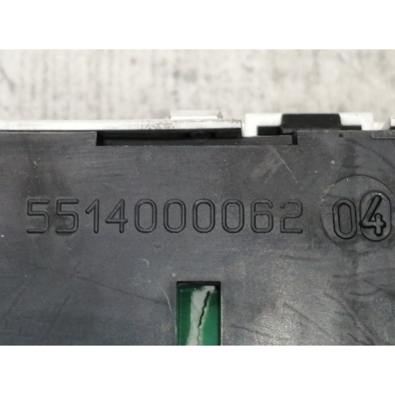 Recambio de cuadro instrumentos para renault laguna ii (bg0) authentique referencia OEM IAM 8200218878 5514000062 