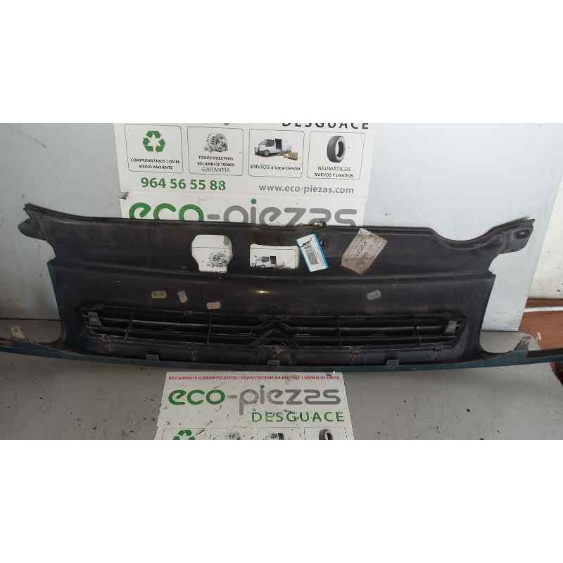 Recambio de rejilla delantera para citroën saxo 1.5 d tentation referencia OEM IAM 9617745277  