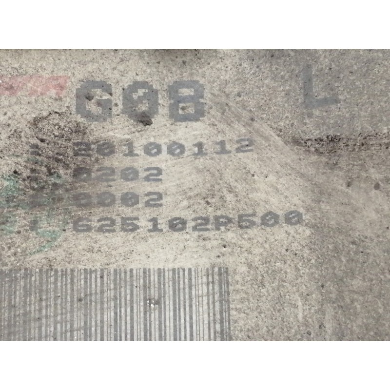 Recambio de mangueta delantera izquierda para kia sorento emotion 4wd referencia OEM IAM 625102P500 517162P000 / 517503J000 2010