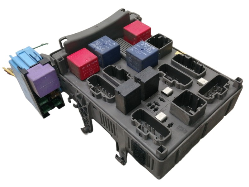 Recambio de caja reles / fusibles para renault laguna ii (bg0) authentique referencia OEM IAM 518095401  