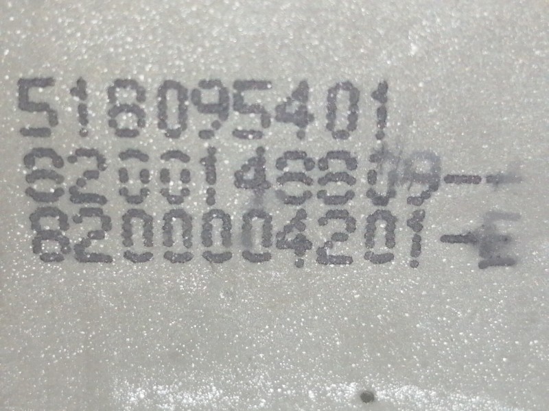 Recambio de caja reles / fusibles para renault laguna ii (bg0) authentique referencia OEM IAM 518095401  