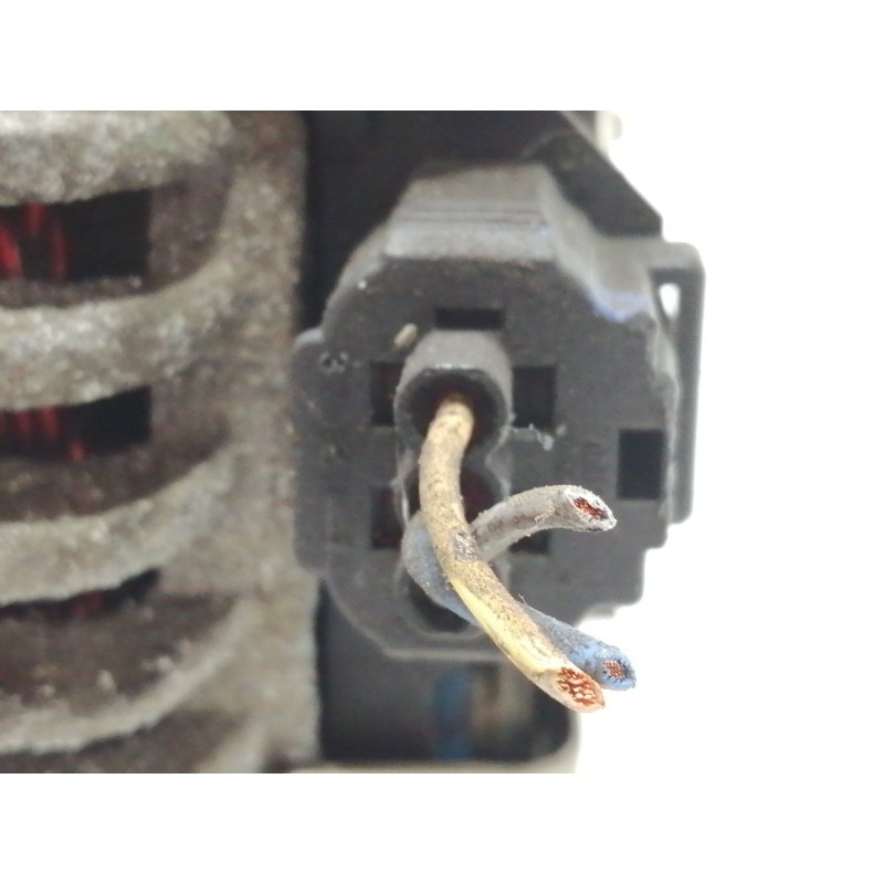 Recambio de alternador para ford fiesta (cbk) ghia referencia OEM IAM 2S6TFC  