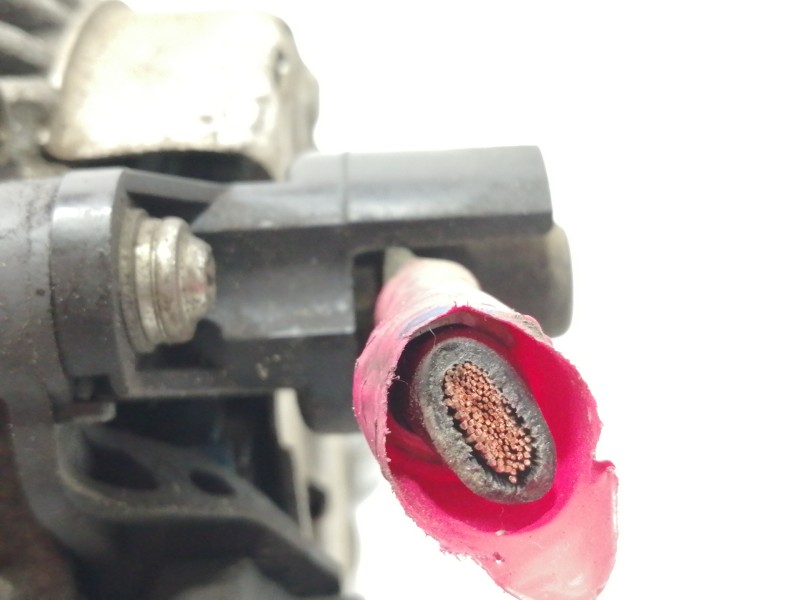 Recambio de alternador para ford fiesta (cbk) ghia referencia OEM IAM 2S6TFC  