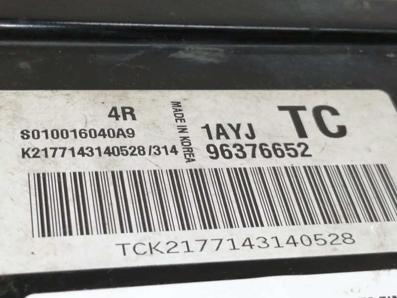 Recambio de centralita motor uce para daewoo kalos 1.2 se referencia OEM IAM 96376652  