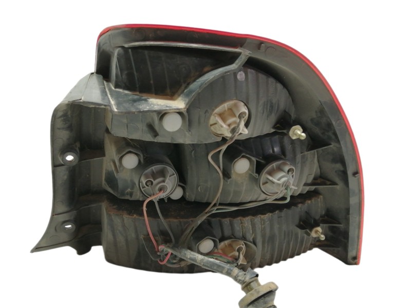 Recambio de piloto trasero izquierdo para kia shuma 1.5 cat referencia OEM IAM   