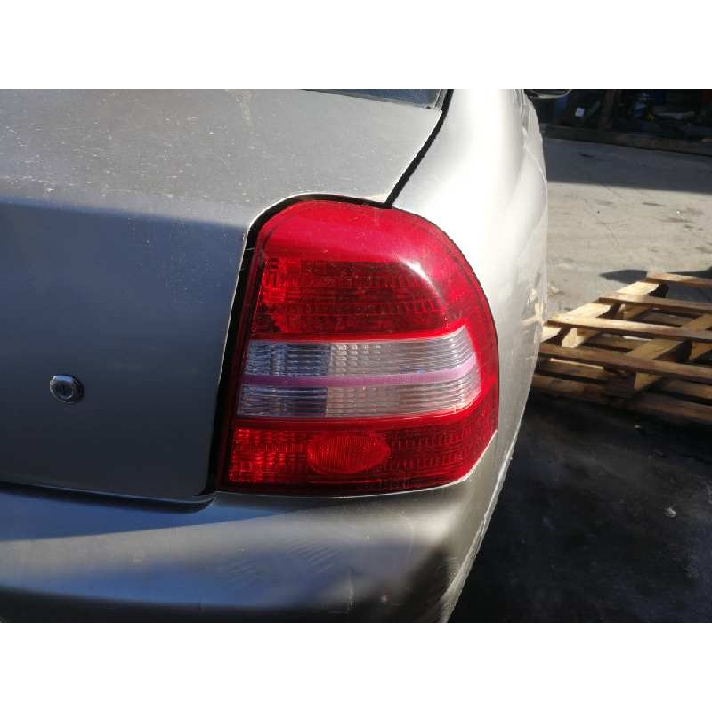 Recambio de piloto trasero derecho para kia shuma 1.5 cat referencia OEM IAM   