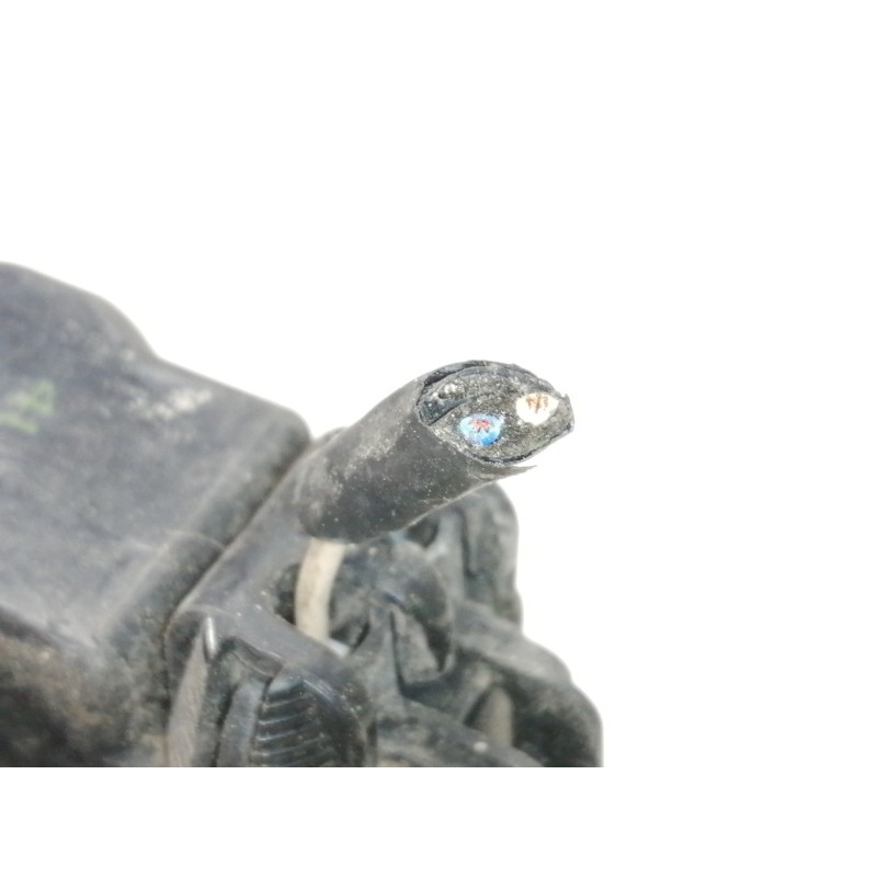 Recambio de cerradura puerta trasera derecha para daewoo kalos 1.2 se referencia OEM IAM   