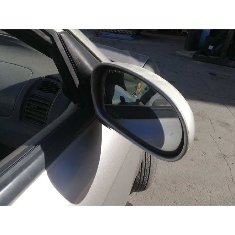 Recambio de retrovisor derecho para kia shuma 1.5 cat referencia OEM IAM   