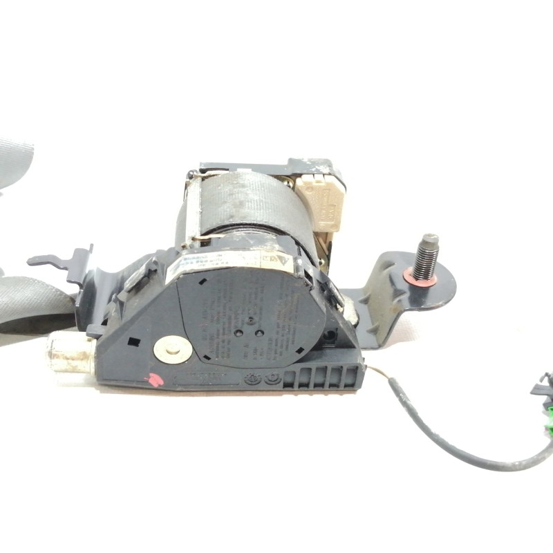 Recambio de cinturon seguridad delantero derecho para daewoo kalos 1.2 se referencia OEM IAM 33003480  