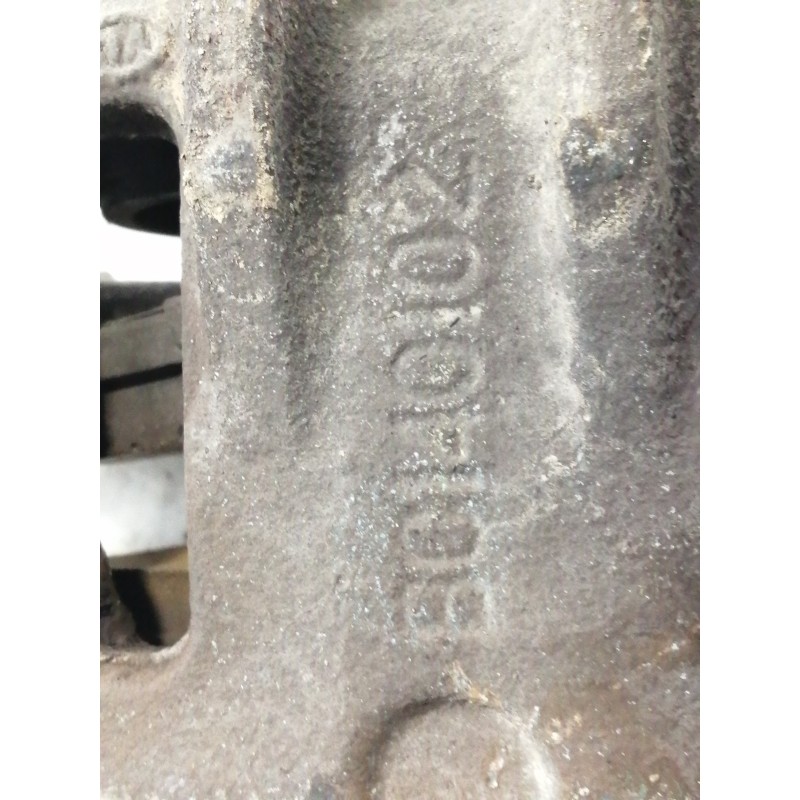 Recambio de pinza freno delantera izquierda para kia sorento emotion 4wd referencia OEM IAM B0140102 581102P700 