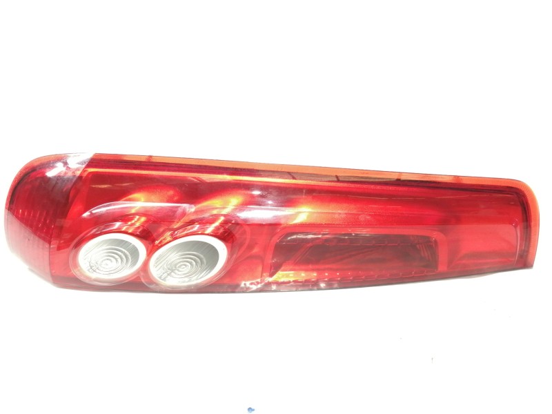 Recambio de piloto trasero izquierdo para ford fiesta (cbk) ghia referencia OEM IAM 6S6113405B  