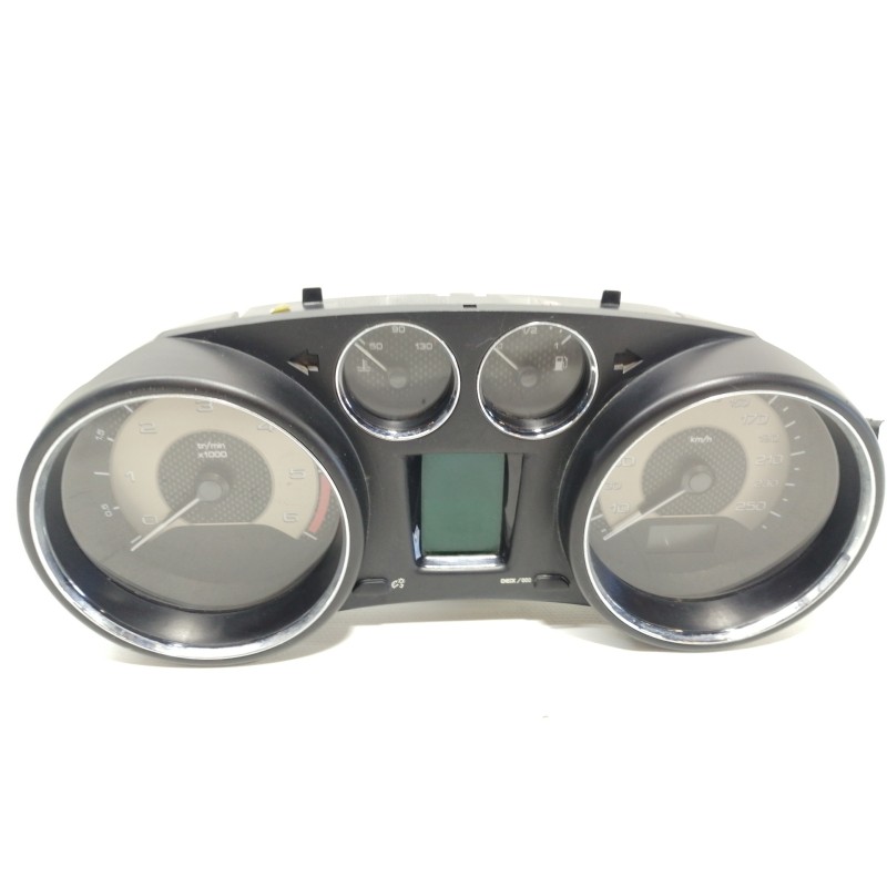 Recambio de cuadro instrumentos para peugeot rcz basis referencia OEM IAM 554001557300  